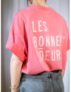 Les bonnes soeurs tee shirt rouge