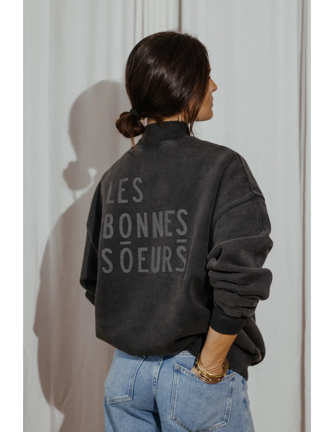 les bonnes soeurs sweat délavé noir